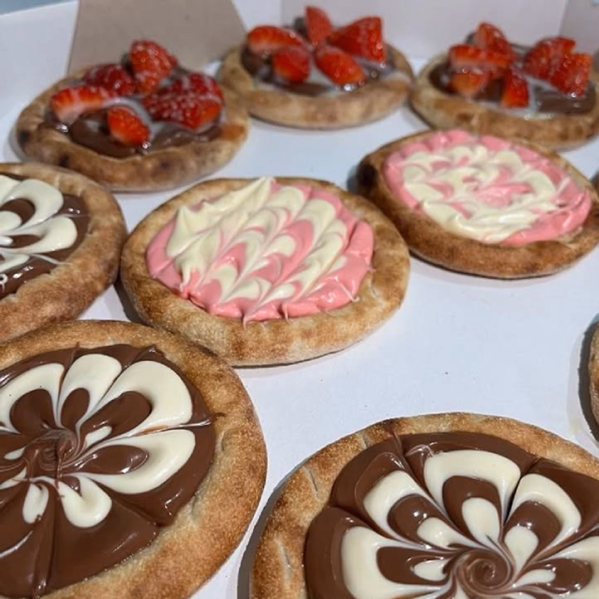 Pizzas e esfihas em destaques